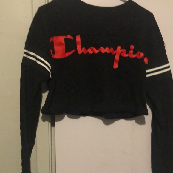 XS cropped long sleeve champion shirt - Picture 1 of 4